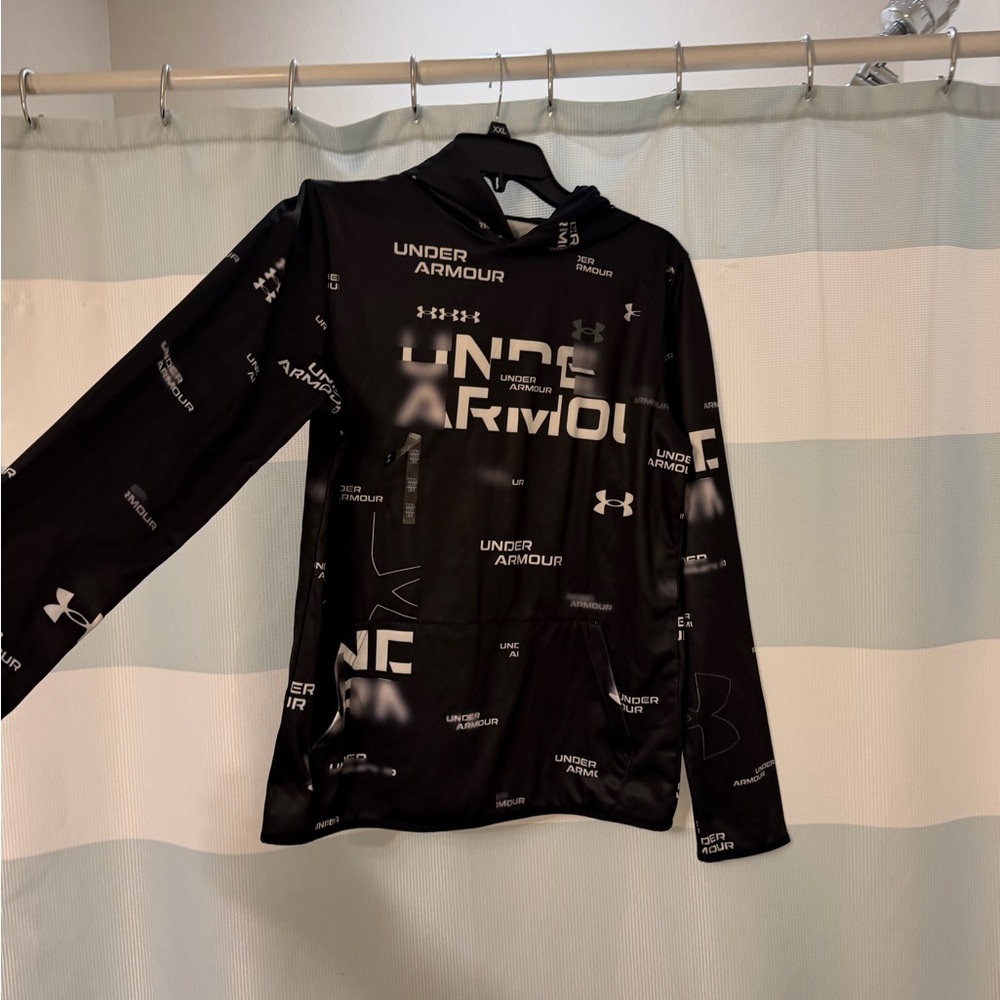 Under Armour Black Pullover Hoodie with Subtle Logo